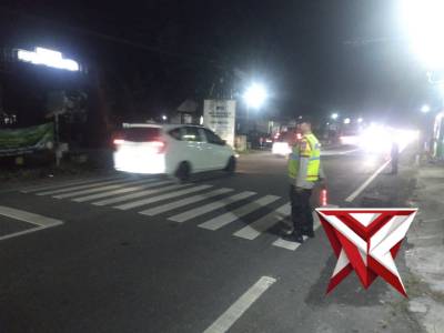 Polsek Sukorejo Laksanakan Pemantauan dan Pengaturan Arus Lalu lintas Saat Lebaran Idul Fitri