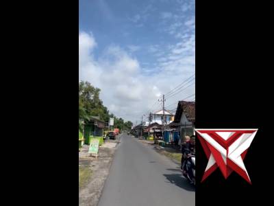 Polsek Ploso Laksanakan Patroli Harkamtibmas di Desa Bawangan - PoliceTube