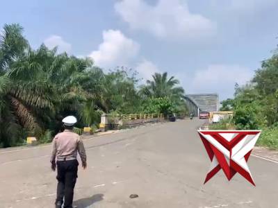 Live Report arus lalulintas - PoliceTube