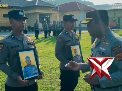 UPACARA PEMBERHENTIAN TIDAK DENGAN HORMAT PERSONIL POLRES ABDYA.