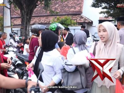 Pererat Sinergitas, Kapolresta Banyuwangi Gandeng Ormek Cipayung Plus Bagi Takjil dan Buka Puasa Ber