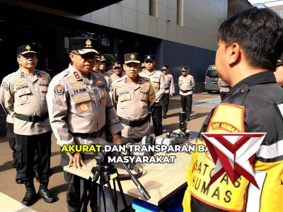 Polri resmi menggelar Apel Kesiapan Satgas Humas Operasi Ketupat 2026 di Gedung Divhumas Polri, Jaka