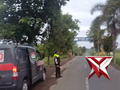 Patroli Kewilayahan Aiptu Bambang bersama anggota Polsek Turen Polres Malang