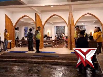 Pengaman natal tahun baru