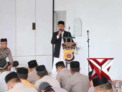 Isra Mikraj dan Santunan Anak Yatim - PoliceTube