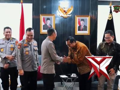 Kapolda Sumatera Selatan Irjen Pol Dr. Sandi Nugroho menerima audiensi jajaran pimpinan PLN UID S2JB