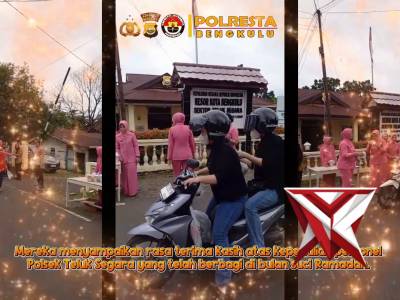 *Pererat Kedekatan dengan Warga, Polsek Teluk Segara Bersama Bhayangkari Berbagi Takjil di Wil Hukum