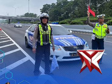 Sat Lantas Polres Subang Pelayanan Pengamanan Arus balik di Tol Cipali