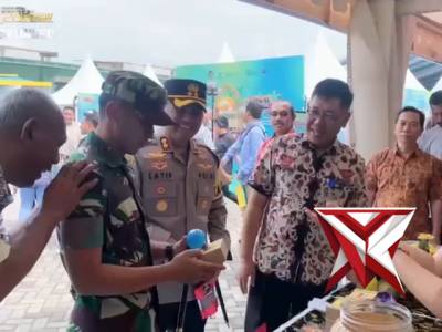 KAPOLRES PROBOLINGGO MENGHADIRI BAZAR UMKM RAMADHAN FEST TA 2026
