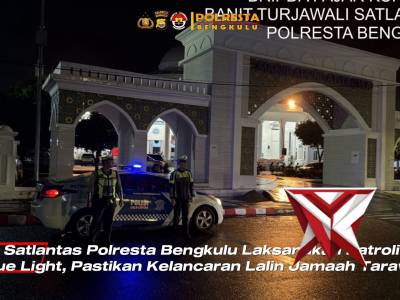 *Satlantas Polresta Bengkulu Laksanakan Patroli Blue Light, Pastikan Kelancaran Lalin Jamaah Tarawih