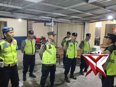 Polsek Karanganyar - PoliceTube