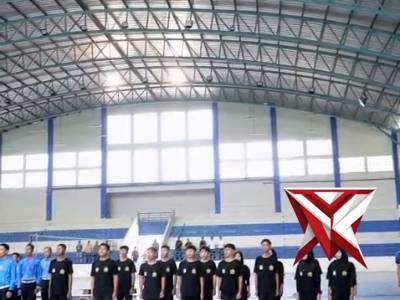 Polres Pacitan menyelenggarakan Turnamen Voli Kapolres Cup.