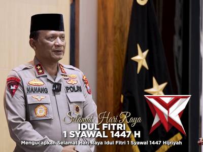 ???? Kapolda Jawa Timur Irjen Pol. Drs. Nanang Avianto,M.Si., beserta seluruh jajaran