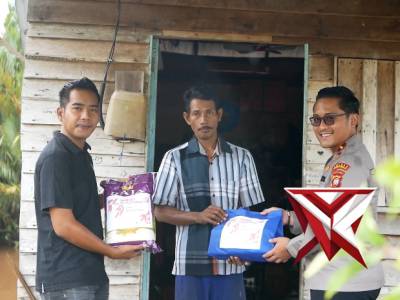 Baksos dan Bakti Religi Polsek Sungai Kunyit - PoliceTube