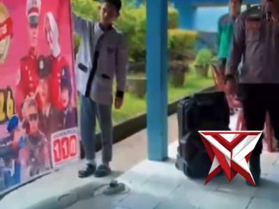 Sosialisasi penerimaan anggota polri di SMA N 1 Tungkal Jaya
