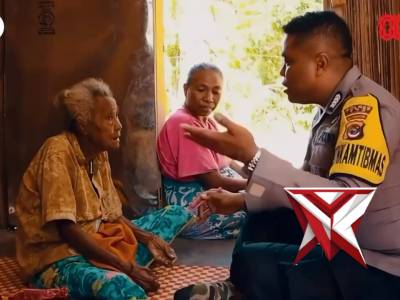 MELAYANI DENGAN SENYUM, MENGABDI DENGAN HATI