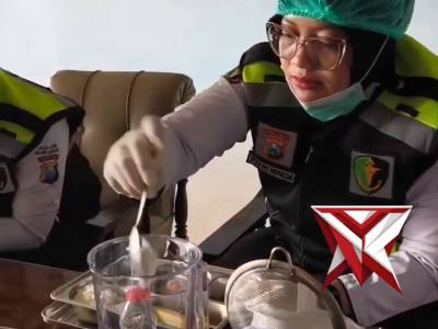 Polsek Plaosan Polres Magetan melaksanakan pengecekan food safety pada SPPG 1 Polres Magetan guna me - PoliceTube