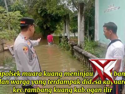 TINJAU LOKASI BANJIR