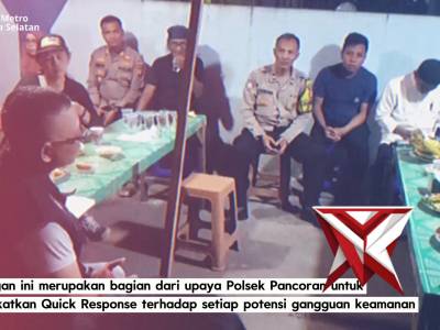 Wakapolsek Pancoran Bersama Bhabinkamtibmas Cikoko Sambangi RT 03/01, Perkuat Kamtibmas Lingkungan