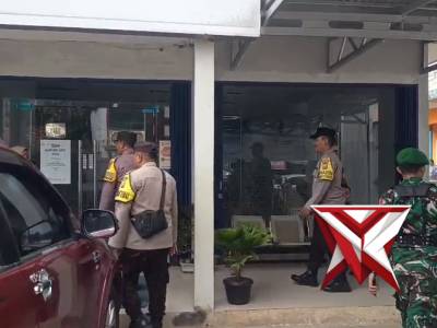 PATROLI HARKAMTIBMAS TNI-POLRI DI WILAYAH HUKUM POLSEK IPUH - PoliceTube