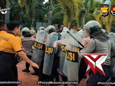 LATIHAN DALMAS POLRES MUKOMUKO - PoliceTube