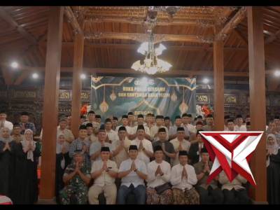 Kapolres Kediri Gelar Buka Puasa Bersama Jajaran Polsek Zona 4 dan Santuni Anak Yatim.