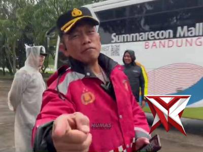 pengamanan - PoliceTube