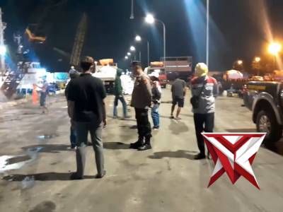 Patroli KRYD dialogis dengan pekerja Antisipasi 3C situasi aman terkendali