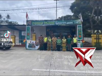 Polri Hadir bersama Forkompincam Mirit dan Banser Mirit amankan mudik lebaran 2026 - PoliceTube