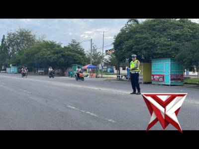 STRONG POINT - PoliceTube