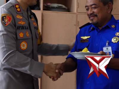 Hari Ulang Tahun ke-107 Pemadam Kebakaran Kabupaten Pacitan - PoliceTube