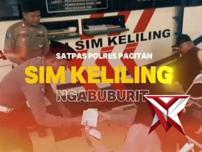 Satlantas Polres Pacitan hadir di tengah-tengah warga lewat layanan SIM Keliling Ngabuburit.