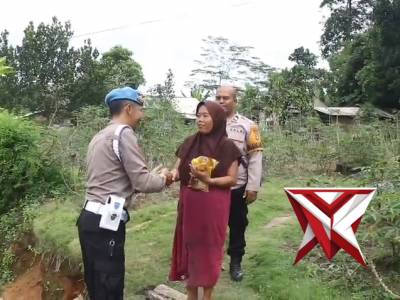 Bakti Sosial Dalam Rangka Perayaan Natal 2025 Polres Tulang Bawang
