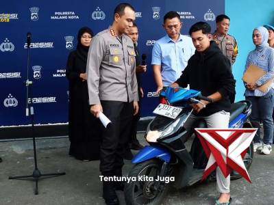 Konferensi pers CURANMOR