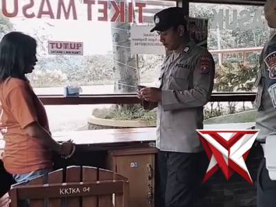 Patroli harkamtibmas di area wisata sendangsari