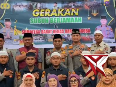 Gerakan Subuh Berjamaah Polda Sumbar