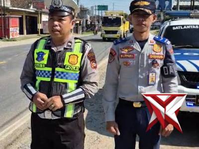 Pantauan arus mudik satlantas polres Oki