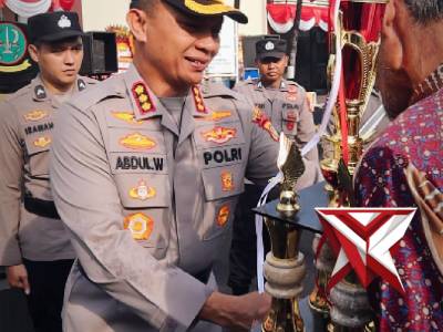 Penghargaan Satkamling Terbaik Tingkat Polres Metro Depok