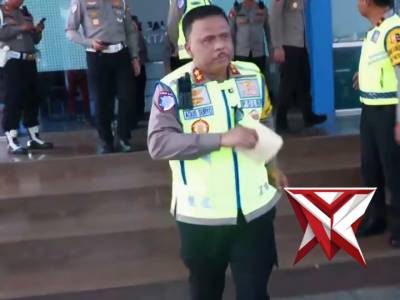 Pemudik Baru 25 Persen Tinggalkan Jakarta, Kakorlantas Tegaskan Keselamatan - PoliceTube