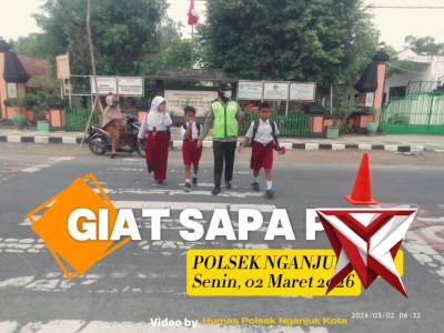Ciptakan Kamseltibcar Lantas, Polsek Nganjuk Kota Gelar Kegiatan Sapa Pagi
