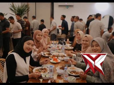 Buka Bersama Kapolres Kediri dan Personel Satbinmas, Sattahti, Siwas, Sihumas