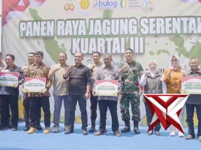 Kapolda Jawa Tengah melaksanakan kegiatan Gerakan Pangan Murah (GPM) dan Panen Raya Jagung Serentak