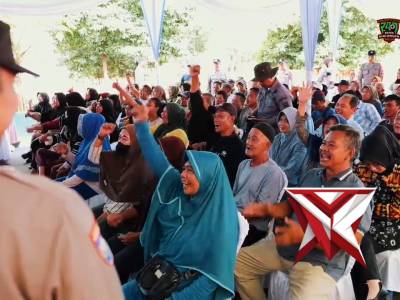 Lebaran Makin Tenang! Irjen Pol Sandi Nugroho Pimpin Langsung Gerakan Pangan Murah - PoliceTube