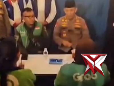 Kapolri sambangi kedai Ado presisi, ngobrol, serap aspirasi komunitas ojol di Palembang