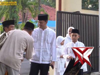 Sholat Idul Fitri jajaran Polres Probolinggo Kota