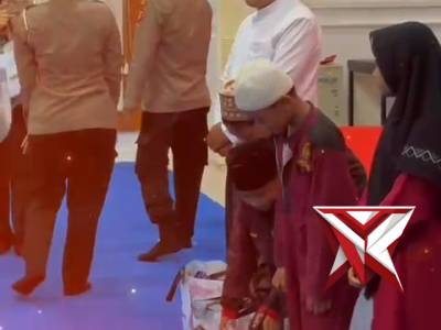 BAGAIMANA KITA HADIR UNTUK ORANG LAIN