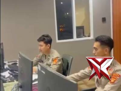 Pemudik Asal Jambi Tersesat di Muba, Polisi Gerak Cepat Berikan Bantuan Arah

Musi Banyuasin &ndash; Respo
