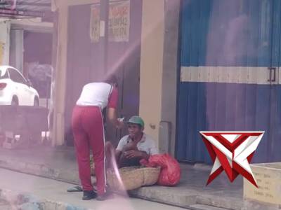 Langkah Kecil Hadirkan Senyuman - PoliceTube