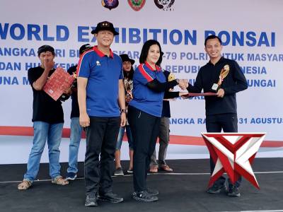 Lomba Bonsai Polda Kalteng