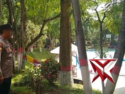 Patroli pantau tempat wisata air padi Park Desa Padi Kec. Gondang - PoliceTube
